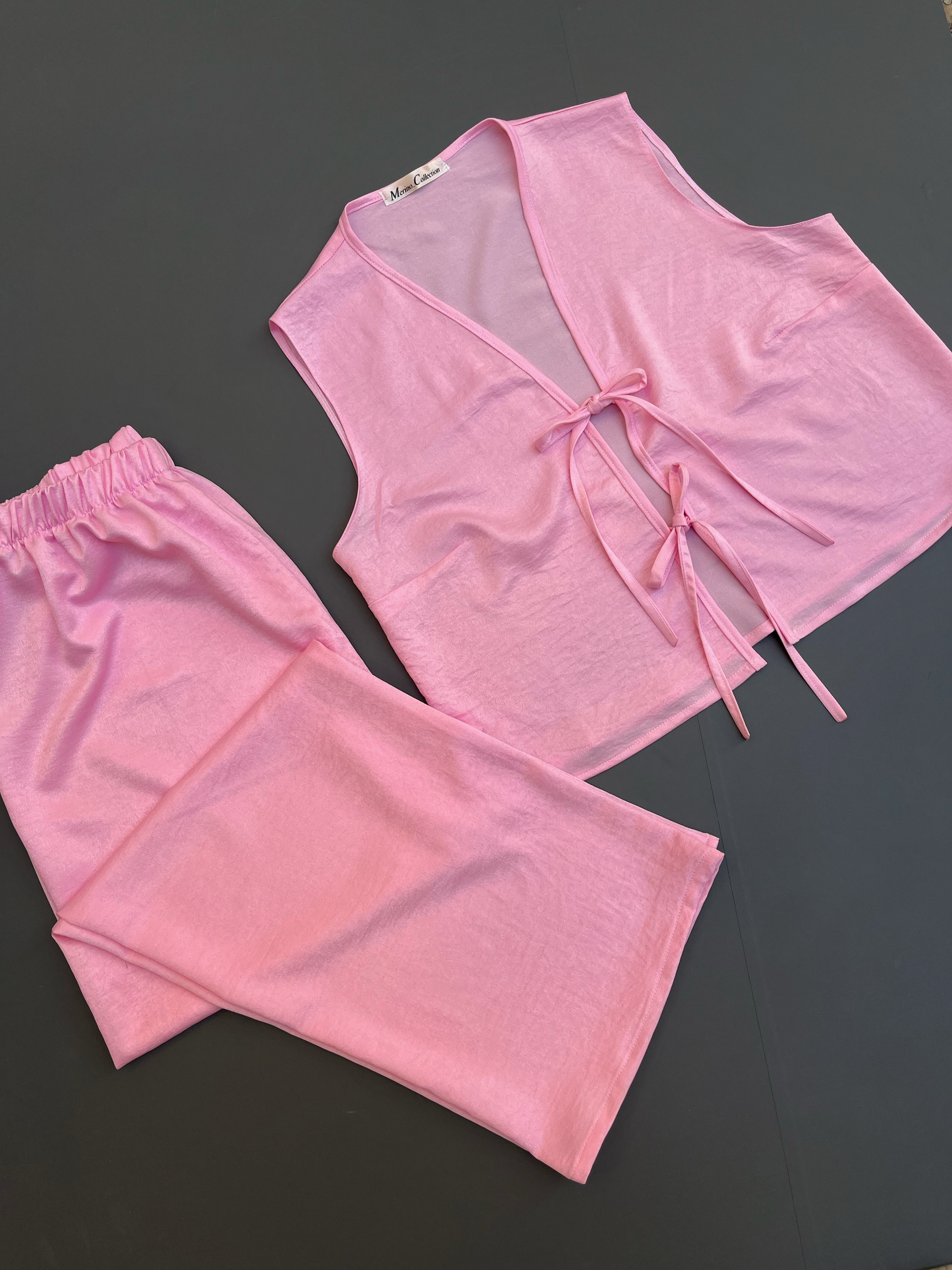 تاپ و شلوار باربی